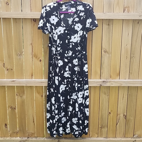 Jamie Brooke Dresses & Skirts - Jamie Brooke long black dress